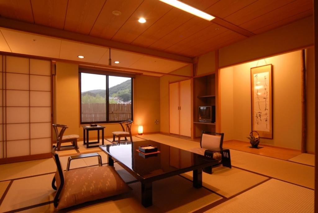 איזו Marukyu Ryokan חדר תמונה